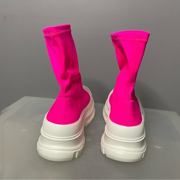 Cape Robbin Hot Pink Sock Boots Size 9 – Chunky Platform Booties New - Picture 5 of 8